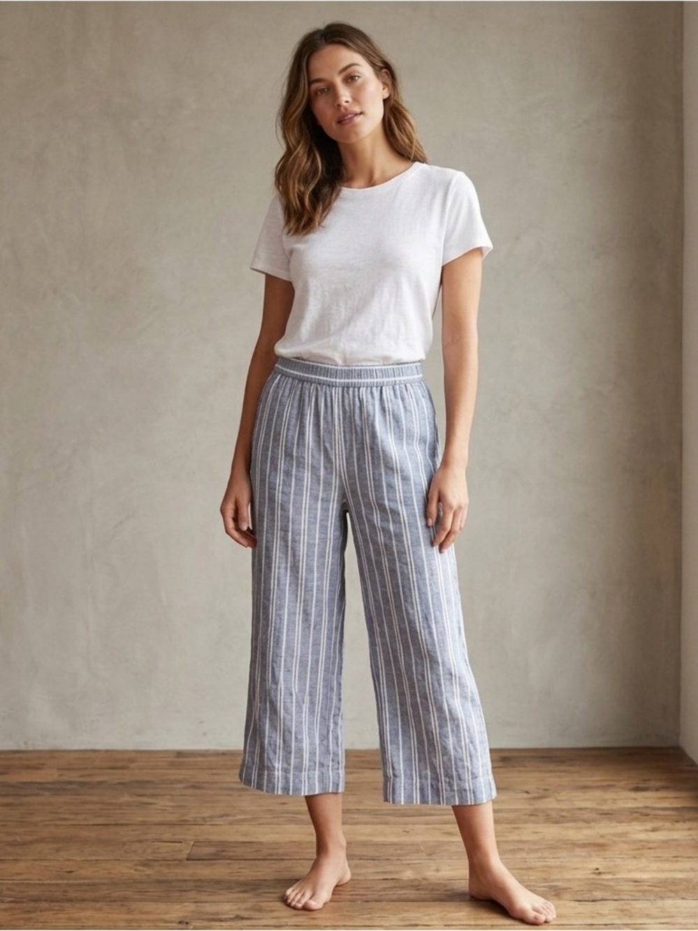 BeachLunchLounge Blue & White Striped Wide Leg Stretch Waist Crop Pants - Size S